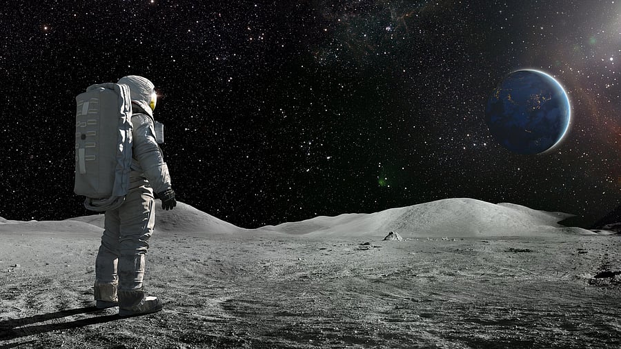 <div class="paragraphs"><p>Illustration showing a person standing on the surface of the moon. For representational purposes.</p></div>