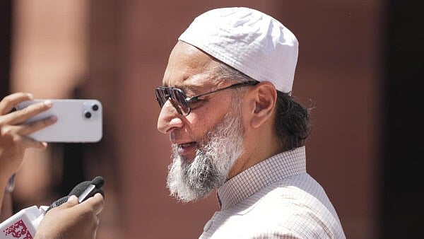 <div class="paragraphs"><p>AIMIM chief Asaduddin Owaisi</p></div>