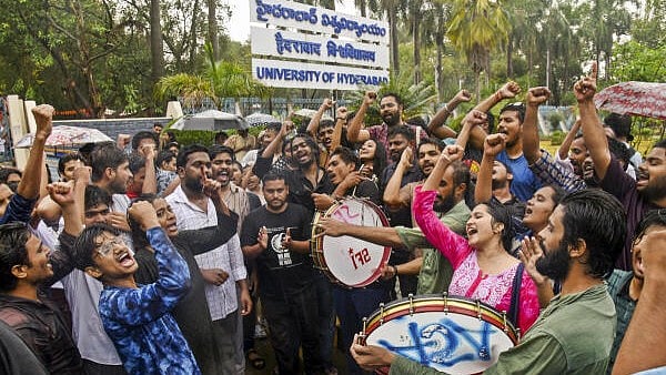 <div class="paragraphs"><p>Students of the University of Hyderabad celebrate after the Supreme Court halted the felling of trees in 400 acres of forested land in the Kancha Gachibowli area, in Hyderabad. </p></div>