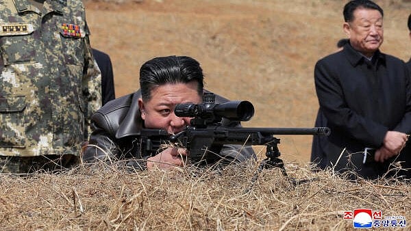<div class="paragraphs"><p>North Korea leader Kim Jong Un visits military training base.</p></div>