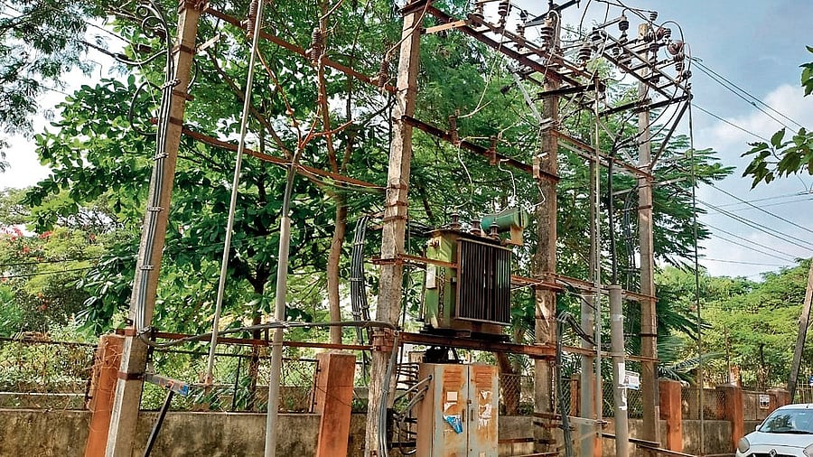 <div class="paragraphs"><p>From 2015-2016 to 2023-2024, an average of 109.5 people died annually in electrical accidents in Bescom jurisdiction.</p><p>(PHOTO FOR REPRESENTATION)</p></div>