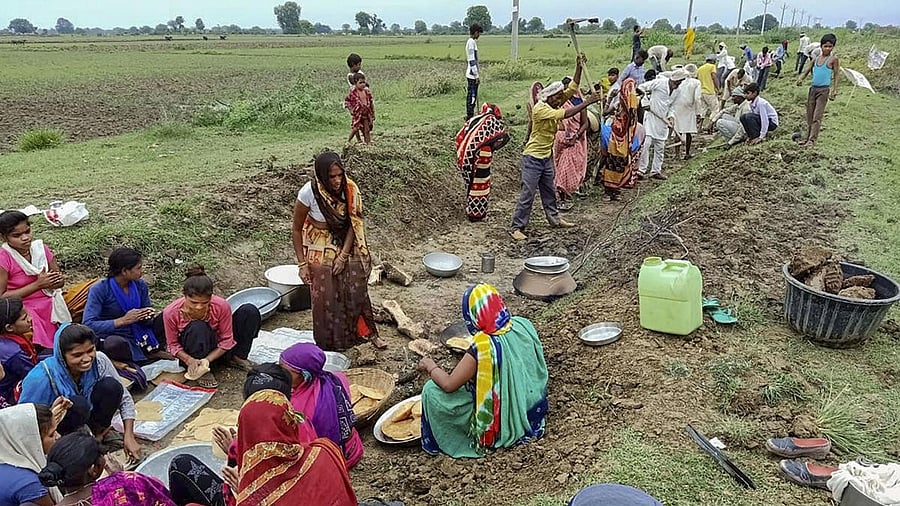 <div class="paragraphs"><p>Villagers work as part of the MGNREGS. (Representative image)</p></div>