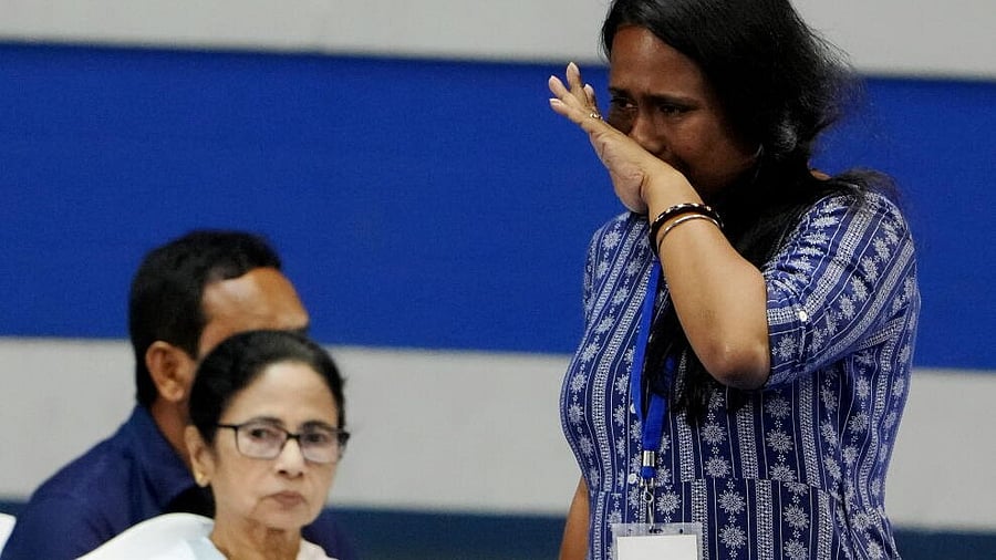 <div class="paragraphs"><p>Mamata Banerjee's meeting with teachers.</p></div>