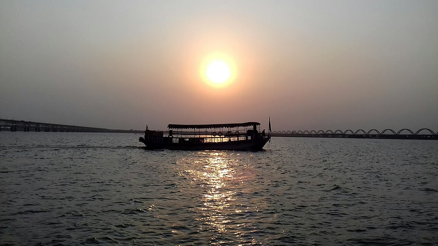 <div class="paragraphs"><p>Image for representation showing Godavari river.</p></div>