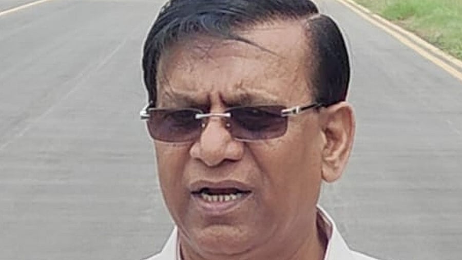 <div class="paragraphs"><p>Basavaraj Rayareddy</p></div>