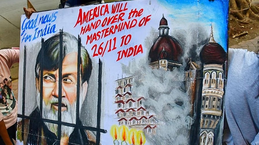 <div class="paragraphs"><p>A painting made by students on the extradition Tahawwur Rana from the USA to India.</p></div>