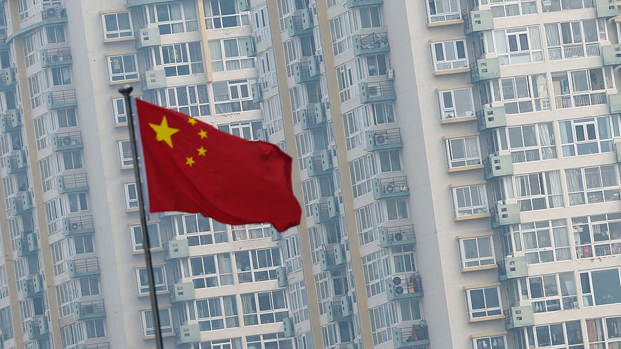 <div class="paragraphs"><p>A Chinese national flag.</p></div>