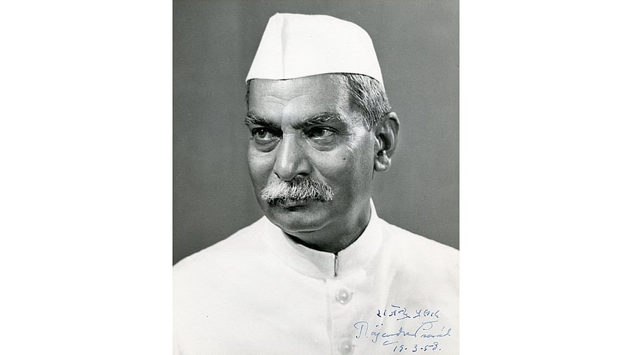 <div class="paragraphs"><p>Dr Rajendra Prasad</p></div>