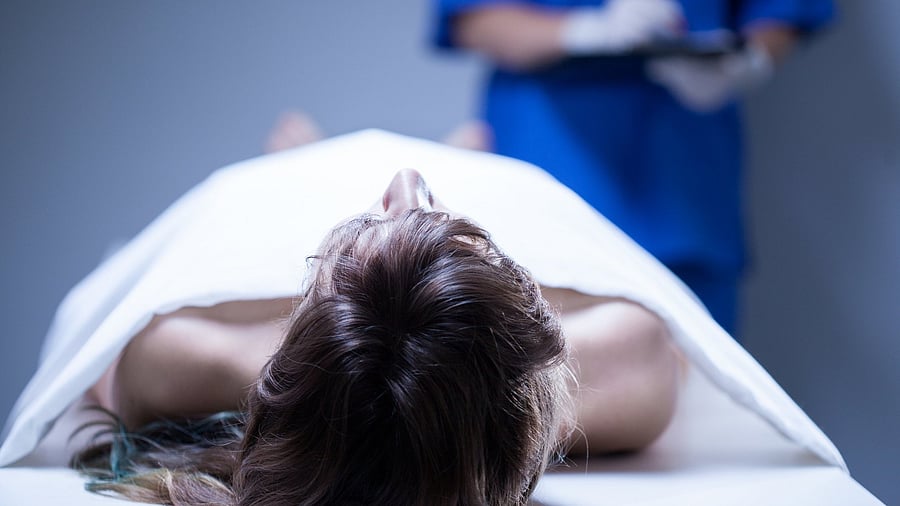 <div class="paragraphs"><p>Representative image showing the dead body of a woman</p></div>