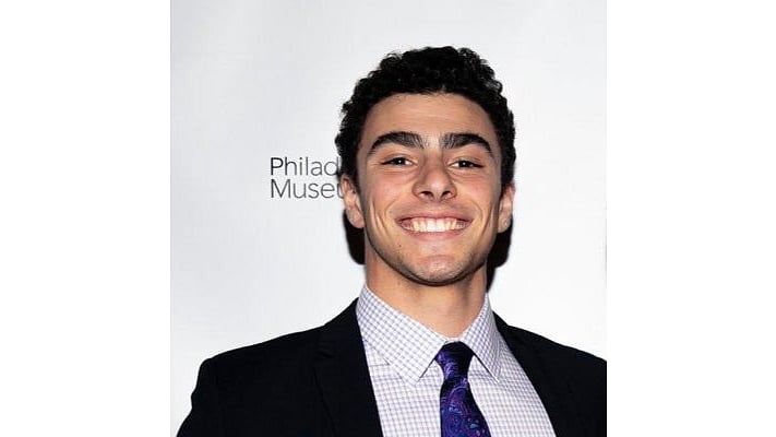 <div class="paragraphs"><p>Luigi Mangione</p></div>