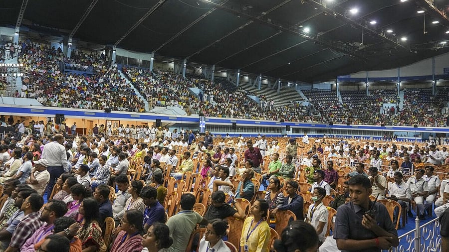 <div class="paragraphs"><p>Teachers, who lost their jobs after a Supreme Court verdict invalidated the appointment of 25,753 teachers and other staff in state-run and state-aided schools in West Bengal, during an interaction with West Bengal Chief Minister Mamata Banerjee</p></div>