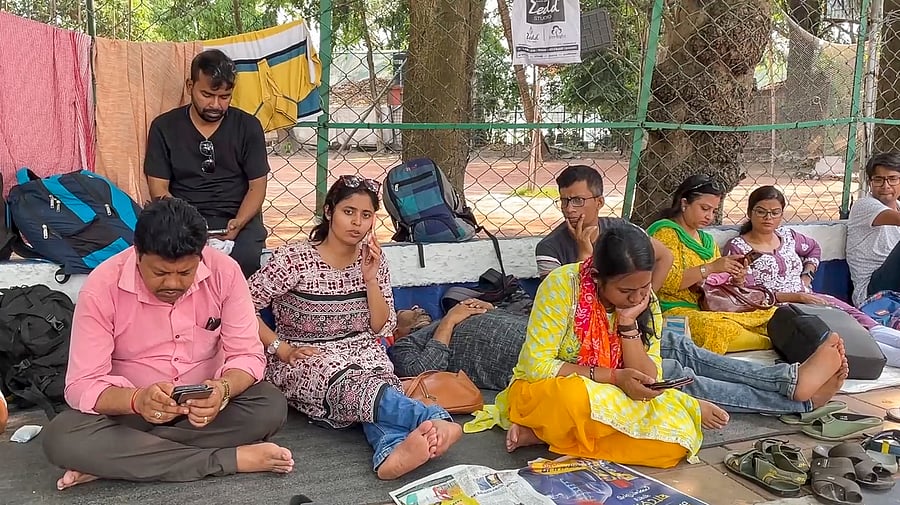<div class="paragraphs"><p>Teachers who lost their jobs following a Supreme Court judgment take part in a protest rally against the state government demanding the reinstatement of qualified teachers, in Kolkata, Saturday, April 12, 2025.</p></div>