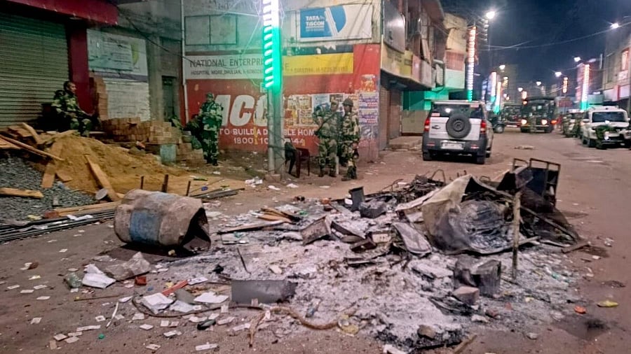 <div class="paragraphs"><p>Security keep vigil in Murshidabad in the wake of Waqf Act protests there&nbsp;</p></div>