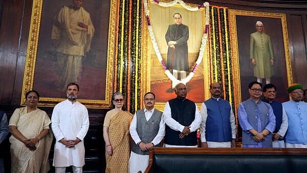 <div class="paragraphs"><p>Lok Sabha Speaker Om Birla with Union Ministers JP Nadda, Kiren Rijiju, and Piyush Goyal, Congress President Mallikarjun Kharge, LoP in the Lok Sabha and Congress leader Rahul Gandhi, party leader Sonia Gandhi, and Delhi Chief Minister Rekha Gupta during a ceremony to pay tribute to BR Ambedkar on his birth anniversary, at the Central Hall of Samvidhan Sadan in New Delhi.</p></div>