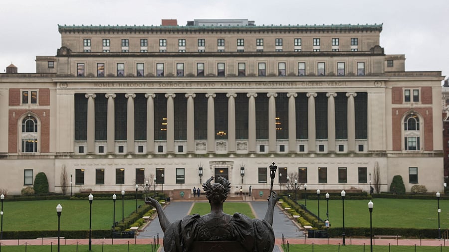 <div class="paragraphs"><p>A view of the main campus of Columbia University</p></div>