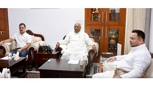 <div class="paragraphs"><p>RJD top leader Tejashwi Yadav met Congress President Mallikarjun Kharge and Leader of Opposition in Lok Sabha Rahul Gandhi ahead of a meeting of all alliance partners, including CPI(ML)L, in Patna on Thursday to prepare a joint strategy for the assembly elections later this year.</p></div>