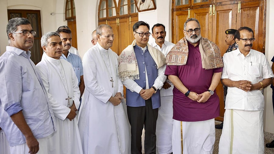 <div class="paragraphs"><p>In this image on April 15, 2025, Union Minister and BJP leader Kiren Rijiju and Kerala BJP President Rajeev Chandrasekhar meet Archbishop Joseph Kalathiparambil and others in Kerala.</p></div>