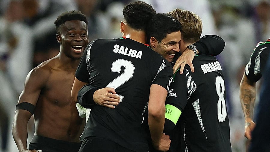 <div class="paragraphs"><p>Arsenal manager Mikel Arteta, Bukayo Saka, William Saliba and Martin Odegaard celebrate after the match.</p></div>