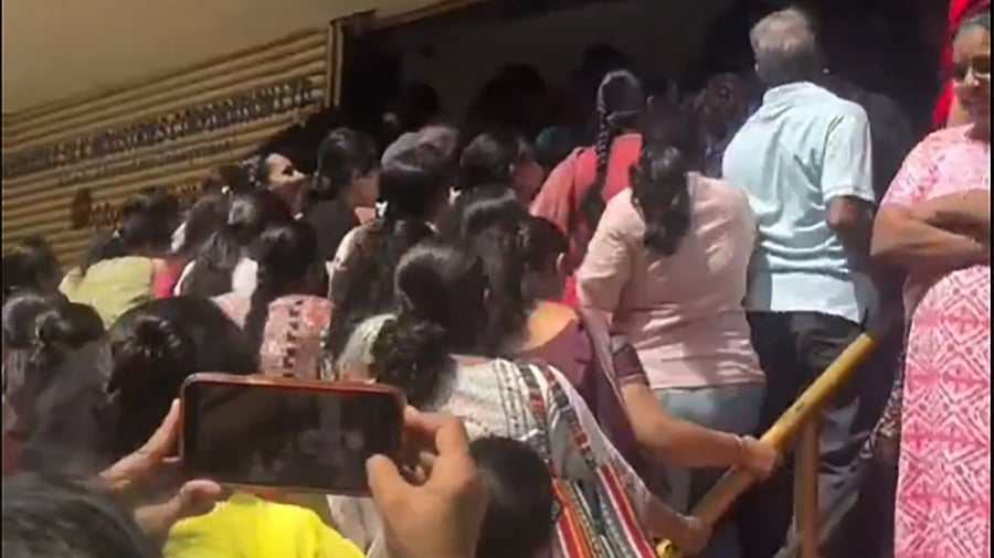 A videograb from X of women thronging an outlet of the Karnataka Silk Industries Corporation (KSIC) in Bengaluru. Outlets receive limited stocks every week and exhaust them in a very short time.