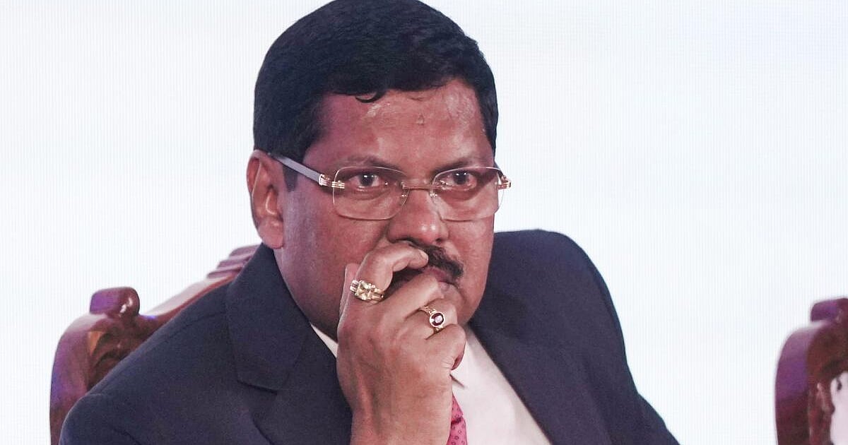 CJI Gavai Sounds Warning: Tech Shouldn't Replace Human Touch in Singapore's Courts