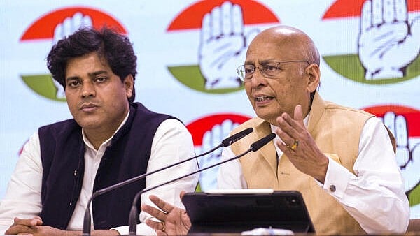 <div class="paragraphs"><p>Congress MPs Abhishek Manu Singhvi and Imran Pratapgarhi address a press conference at AICC office, in New Delhi, on Thursday.</p></div>
