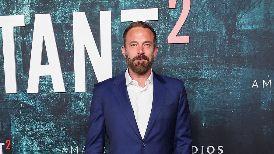 <div class="paragraphs"><p>Ben Affleck</p></div>