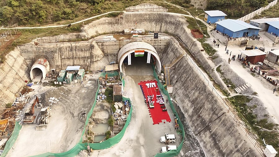 <div class="paragraphs"><p>A tunnel under the Rishikesh-Karnaprayag rail project. </p></div>