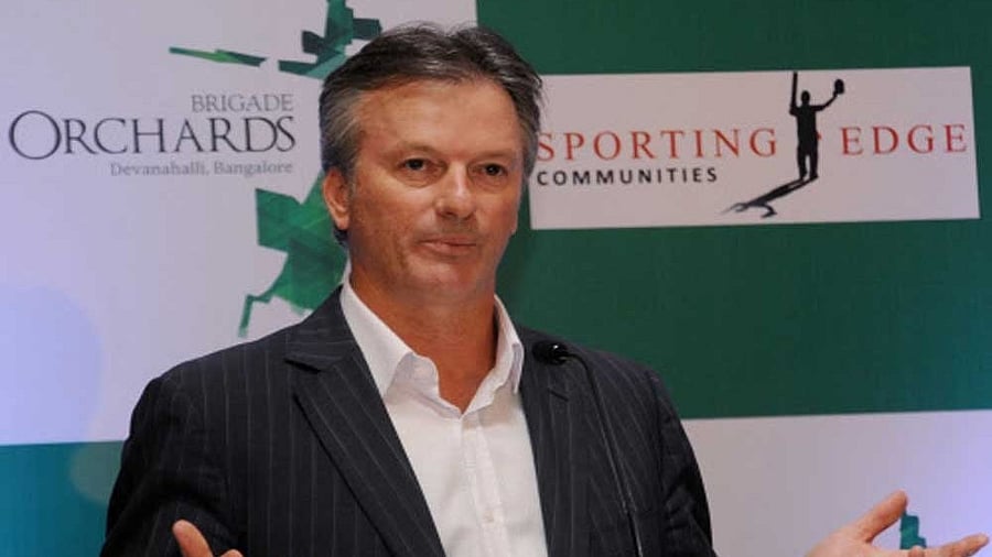 <div class="paragraphs"><p> Steve Waugh </p></div>