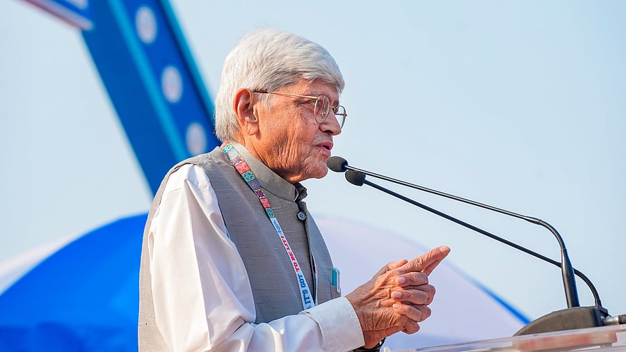 <div class="paragraphs"><p>File Photo: Former West Bengal Governor Gopalkrishna Gandhi speaks during the Kolkata Literary Meet 2024, at the Victoria Memorial, in Kolkata</p></div>