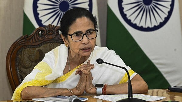 <div class="paragraphs"><p>Mamata Banerjee</p></div>