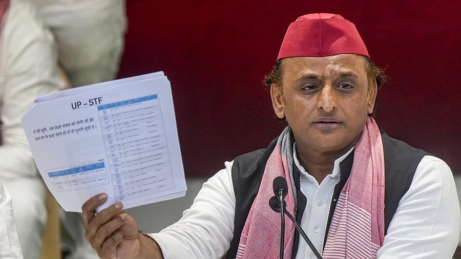 <div class="paragraphs"><p>Akhilesh Yadav</p></div>
