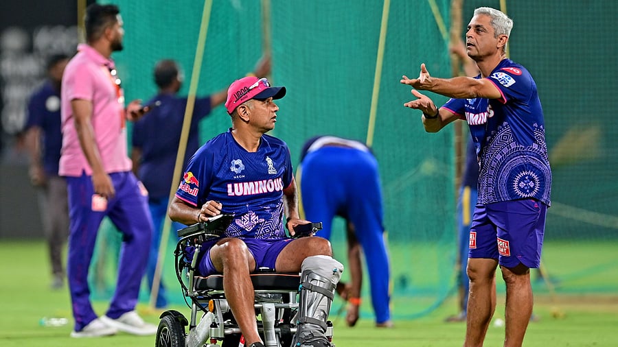 <div class="paragraphs"><p>Rajasthan Royals’ Head Coach Rahul Dravid in a discussion with team’s director for high performance Zubin Barucha in Bengaluru on Wednesday. </p></div>