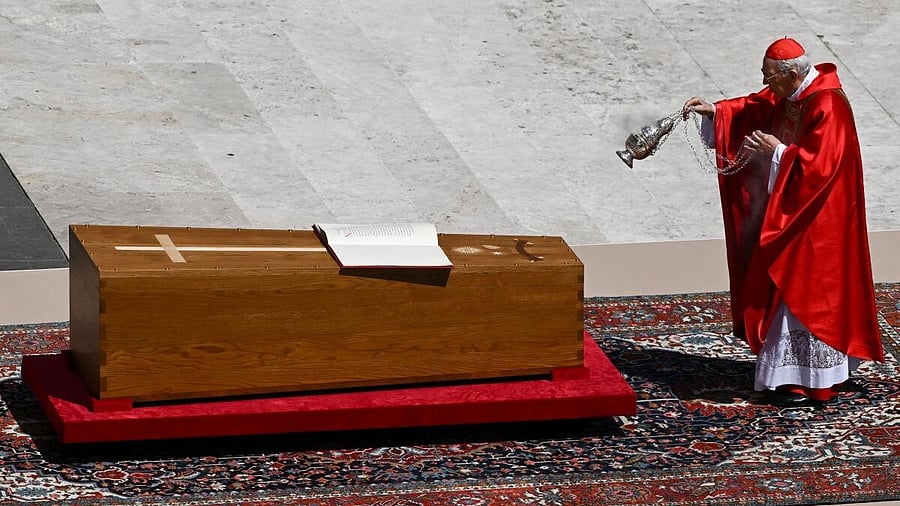 <div class="paragraphs"><p>Cardinal Giovanni Battista Re blesses the coffin as he leads the funeral Mass of Pope Francis, in Saint Peter's Square, at the Vatican, April 26, 2025.</p></div>