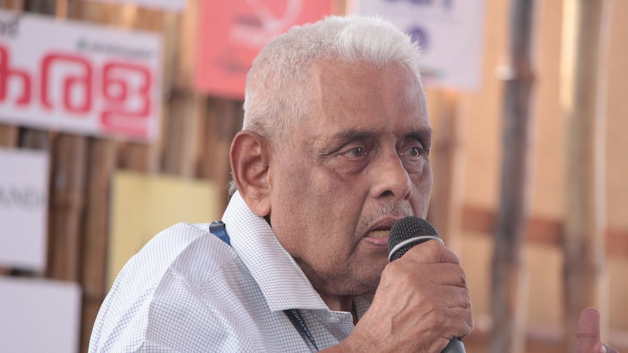<div class="paragraphs"><p>Noted historian M G S Narayanan </p></div>