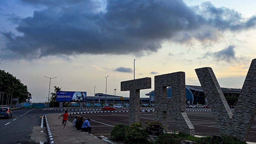 <div class="paragraphs"><p>Thiruvananthapuram: Clouds hover over the International Terminal of the Thiruvananthapuram airport</p></div>
