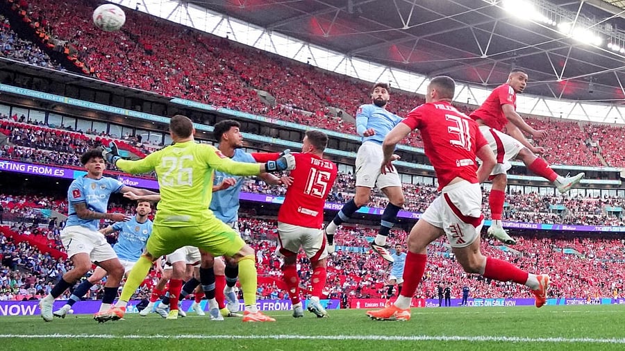 <div class="paragraphs"><p>Manchester City's Josko Gvardiol scores their second goal. </p></div>