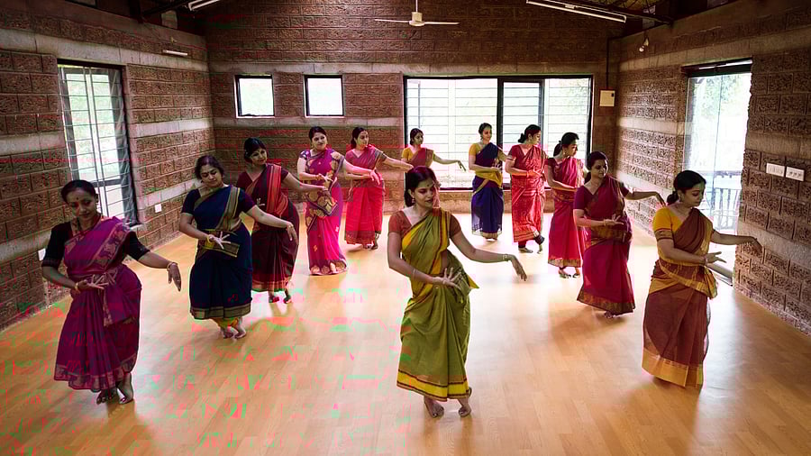 <div class="paragraphs"><p>Students during Odissi rehearsals</p></div>
