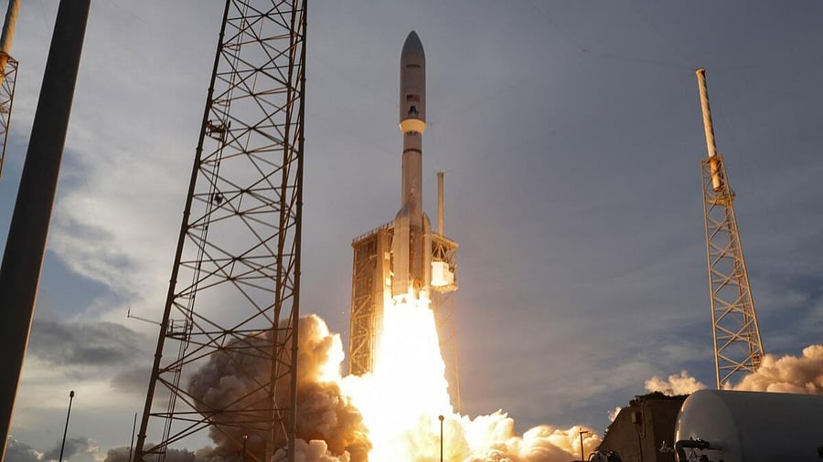<div class="paragraphs"><p>A United Launch Alliance Atlas V rocket lifts off carrying Amazon's Project Kuiper internet network satellites from the Cape Canaveral Space Force Station in Cape Canaveral, Florida, US, April 28, 2025. </p></div>