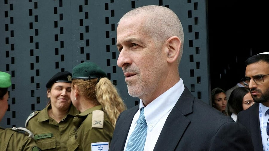 <div class="paragraphs"><p><strong>Ronen Bar</strong></p></div>