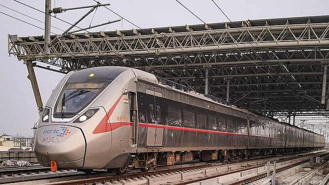 <div class="paragraphs"><p>Delhi-Ghaziabad-Meerut Namo Bharat Regional Rapid Transit System (RRTS) reaches Modipuram, the final station in Meerut, Thursday, May 1, 2025.</p></div>