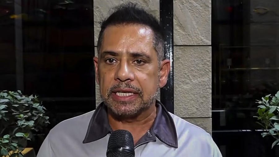 <div class="paragraphs"><p>Robert Vadra </p></div>