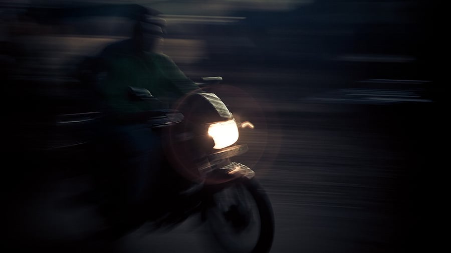 <div class="paragraphs"><p>Image for representation showing a speeding motorbike.</p></div>