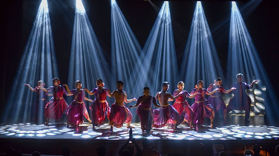 <div class="paragraphs"><p>Artists during a classical dance performance </p></div>