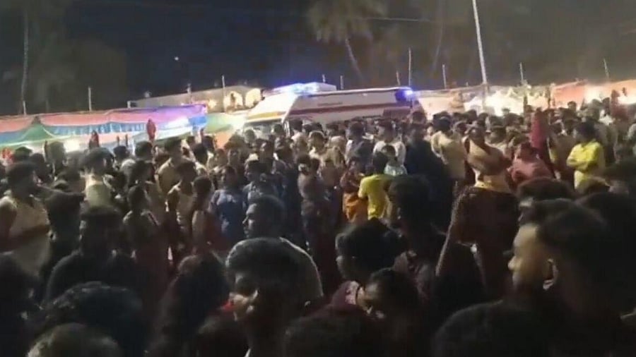 <div class="paragraphs"><p>An ambulance carries injured after a stampede broke out during a temple festival, in Panaji</p></div>