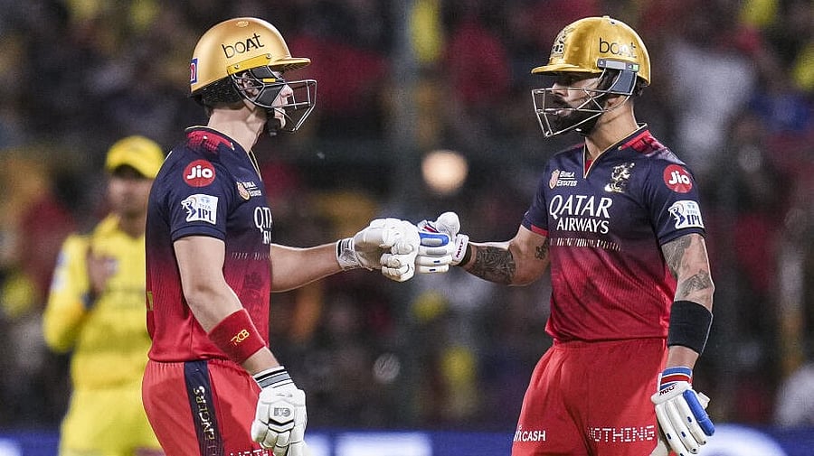 <div class="paragraphs"><p>Royal Challengers Bengaluru's Virat Kohli and Jacob Bethell during the Indian Premier League (IPL) 2025 cricket match between Royal Challengers Bengaluru and Chennai Super Kings, at M Chinnaswamy Stadium in Bengaluru, Saturday, May 3, 2025. </p></div>