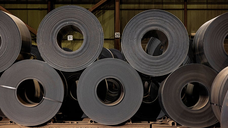 <div class="paragraphs"><p>Steel coils.</p></div>