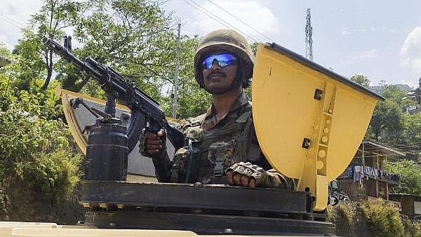 <div class="paragraphs"><p> Security personnel keep vigil near the Line of Control (LoC), in Poonch district.</p></div>