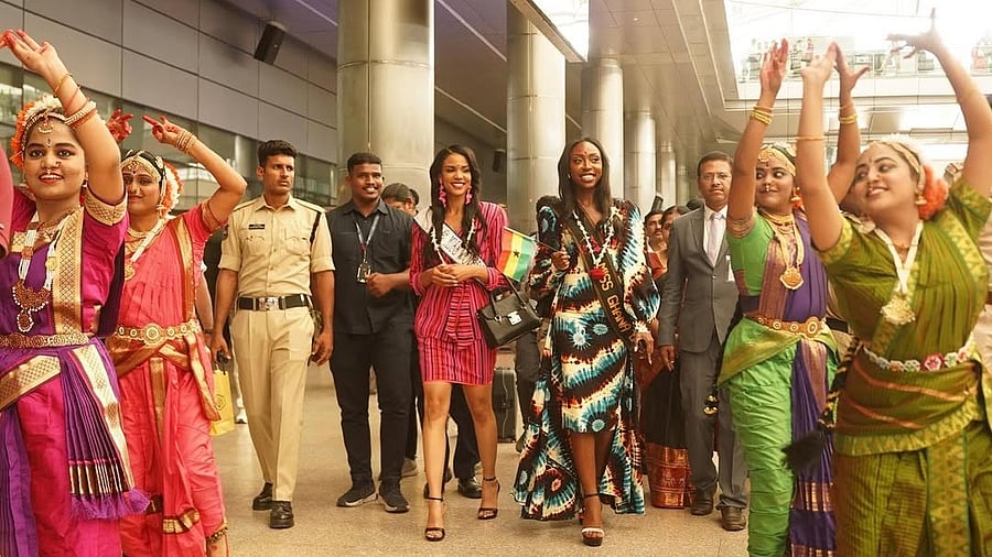 <div class="paragraphs"><p>Ms. Jutta Pokuah Addo, Miss Ghana and Ms. Selma Carlicia Kamany, Miss Namibia arrive at Trident Hyderabad for the 72nd edition of Miss World.</p></div>