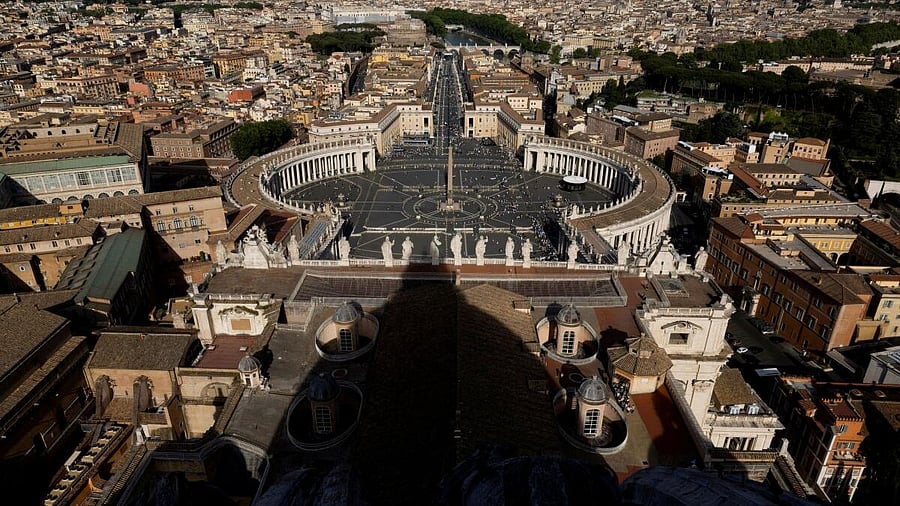 <div class="paragraphs"><p>General view of Saint Peter's Square ahead of the Conclave and the election of the new Pope</p><p></p></div>