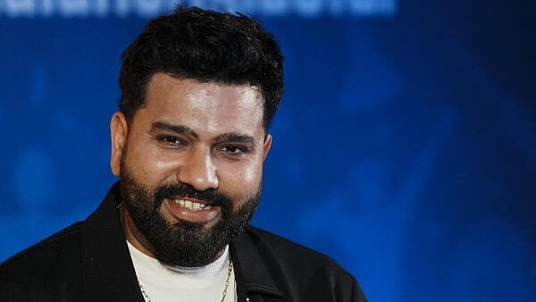 <div class="paragraphs"><p>Rohit Sharma</p></div>